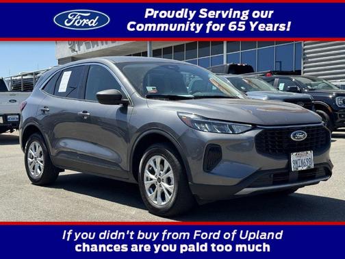 Carbonized Gray Metallic 2024 Ford Escape Active