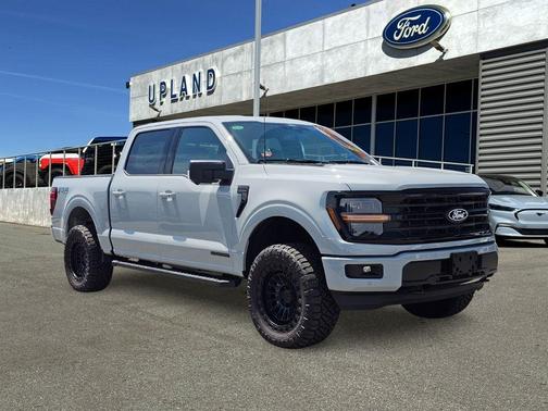 Avalanche 2026 Ford F-150 XLT
