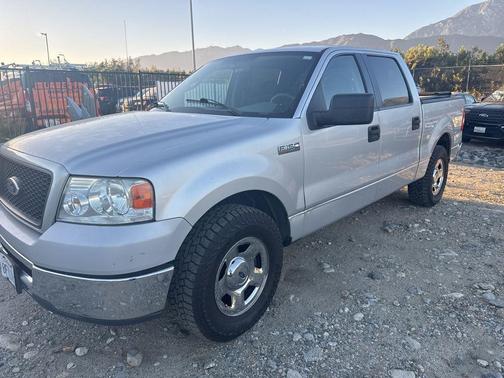 2006 Ford F-150 XLT SuperCrew