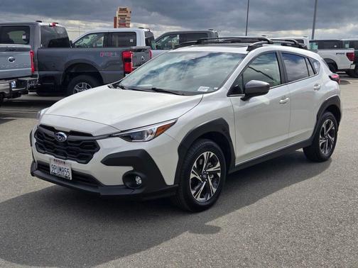 Crystal White Pearl 2024 Subaru Crosstrek Premium