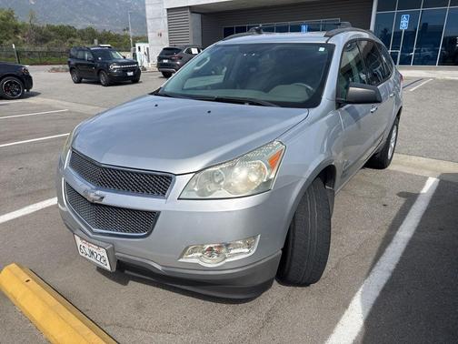 2011 Chevrolet Traverse LS