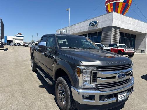 Magnetic 2019 Ford F-250 XLT
