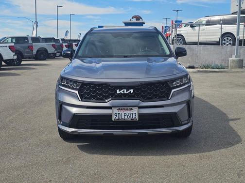 2022 Kia Sorento S