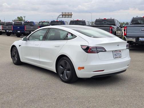White 2020 Tesla Model 3 Standard Range Plus