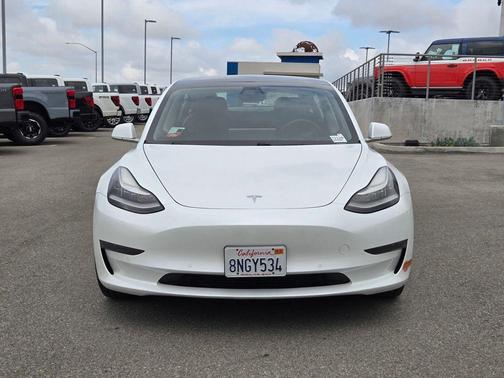 White 2020 Tesla Model 3 Standard Range Plus