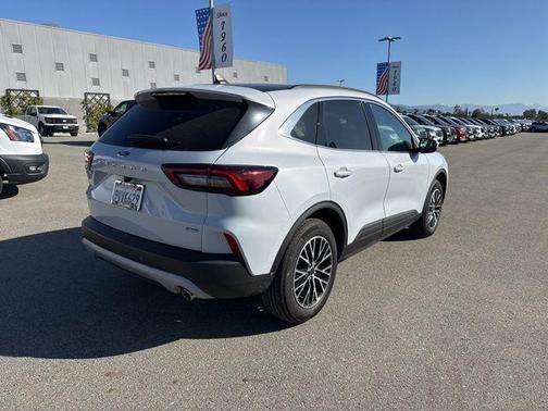 2025 Ford Escape PHEV