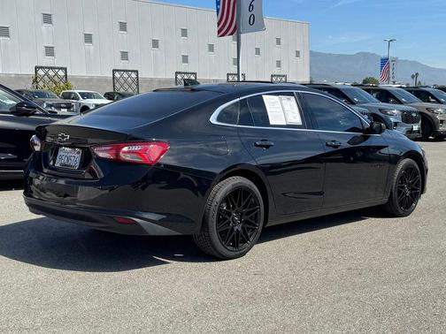 2022 Chevrolet Malibu LT