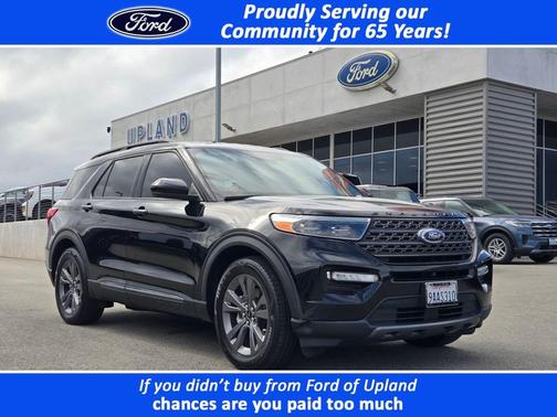Black Metallic 2022 Ford Explorer XLT