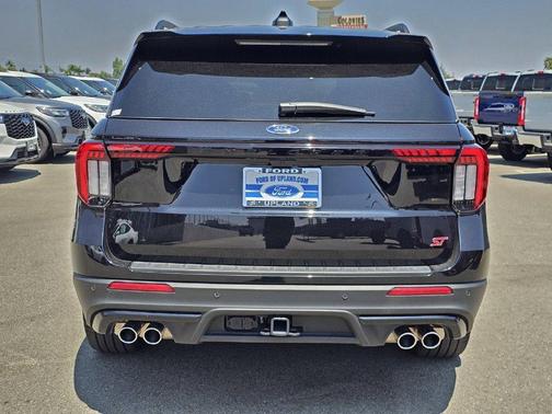 Black Metallic 2025 Ford Explorer ST