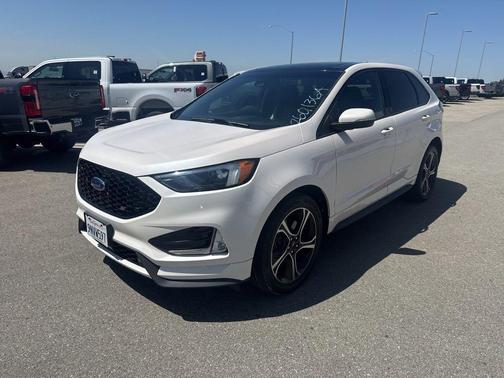 White Platinum Clearcoat Metallic 2019 Ford Edge ST