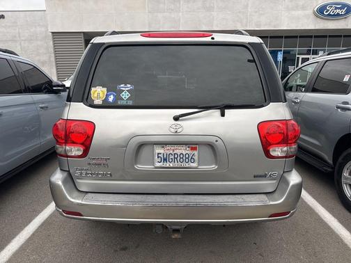 2006 Toyota Sequoia SR5