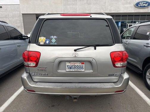 2006 Toyota Sequoia SR5