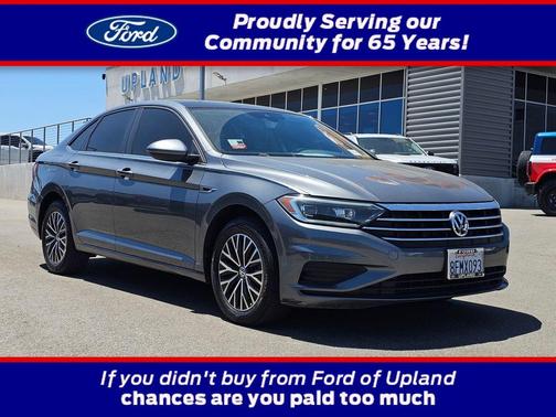 Platinum Gray Metallic 2019 Volkswagen Jetta 1.4T SEL