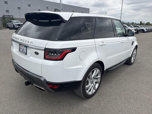 Fuji White 2020 Land Rover Range Rover Sport 3.0L Supercharged HSE