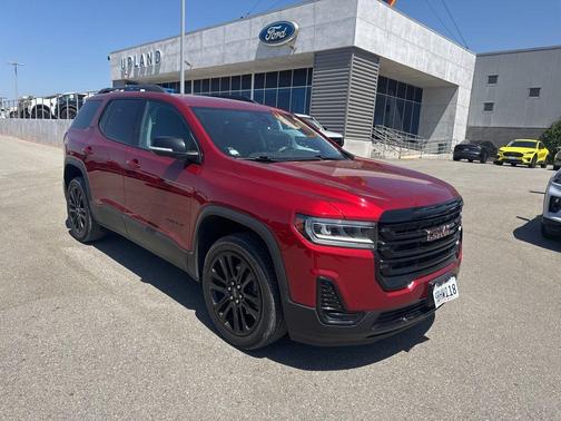 Cayenne Red Tintcoat 2022 GMC Acadia SLE