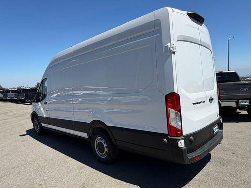 Oxford White 2026 Ford Transit-350 Base