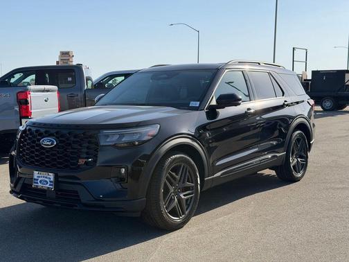 Agate Black Metallic 2026 Ford Explorer ST