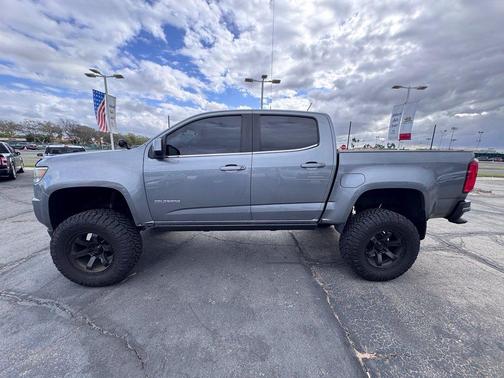 Satin Steel Metallic 2018 Chevrolet Colorado LT