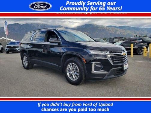 2023 Chevrolet Traverse LT Leather