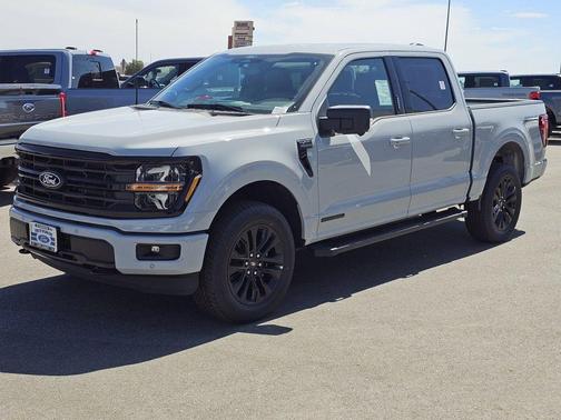 Avalanche 2026 Ford F-150 XLT