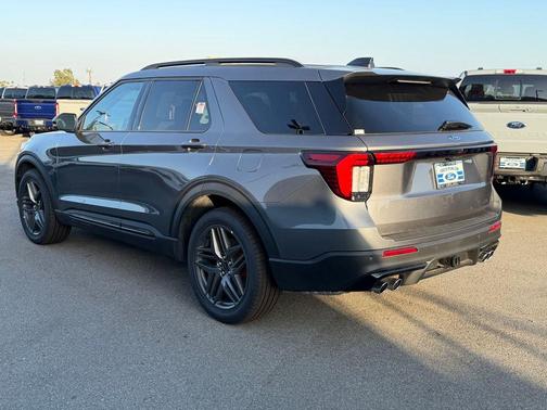 Gray Metallic 2026 Ford Explorer ST