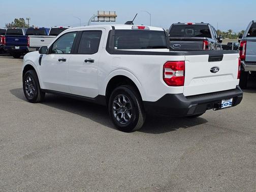 Oxford White 2026 Ford Maverick XLT