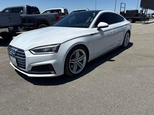 Glacier White Metallic 2018 Audi A5 2.0T Premium Plus