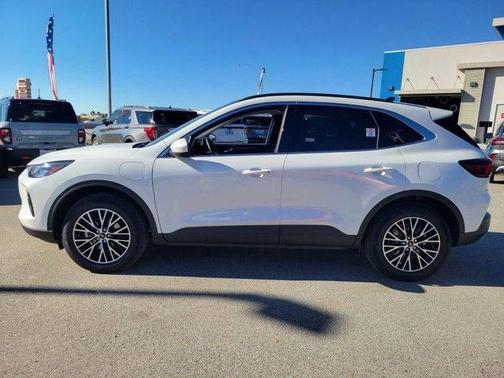 2025 Ford Escape PHEV