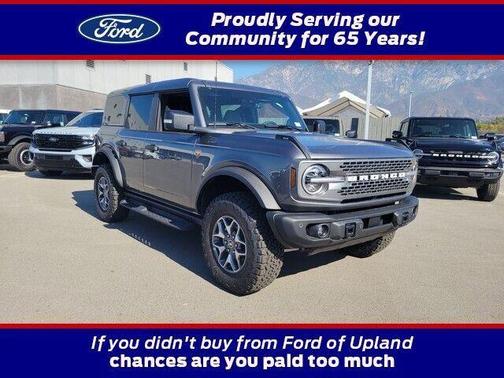 Gray Metallic 2025 Ford Bronco Badlands