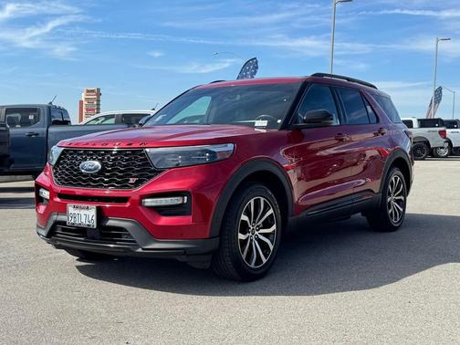 2020 Ford Explorer ST