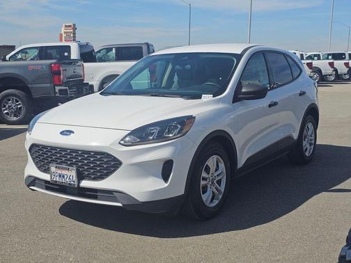 Oxford White 2020 Ford Escape S