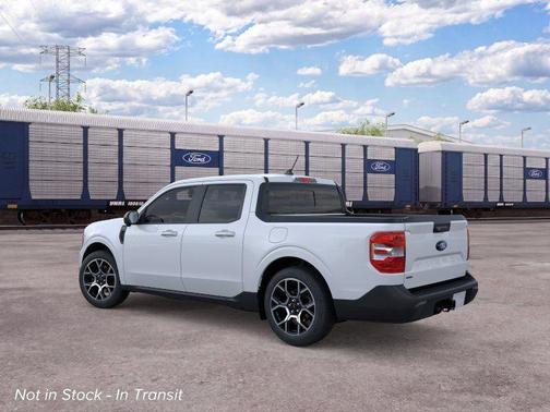 Space White Metallic 2026 Ford Maverick Lariat