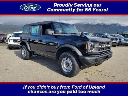 Shadow Black 2025 Ford Bronco Base
