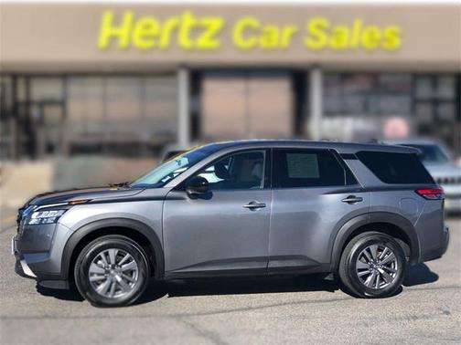 2024 Nissan Pathfinder S 4WD