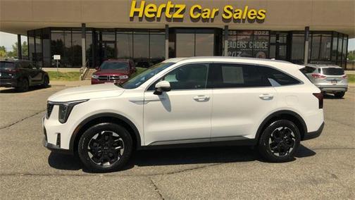 2024 Kia Sorento S