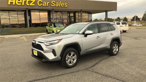 2025 Toyota RAV4 Hybrid XLE