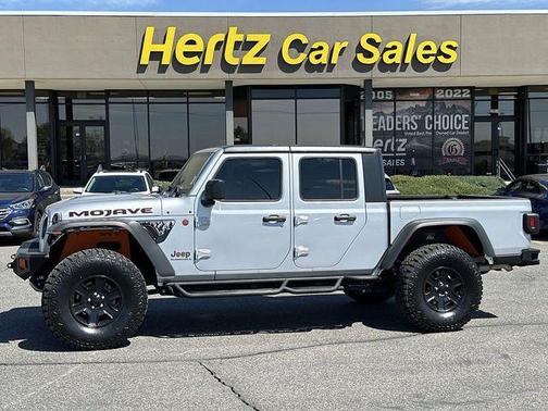 Silver Zynith Clearcoat 2023 Jeep Gladiator Mojave 4x4