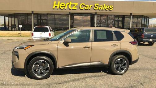 2025 Nissan Rogue SV