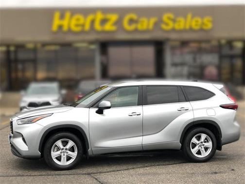 2024 Toyota Highlander LE