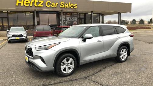 2024 Toyota Highlander LE