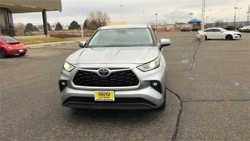 2024 Toyota Highlander LE