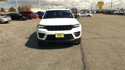 2024 Jeep Grand Cherokee Altitude
