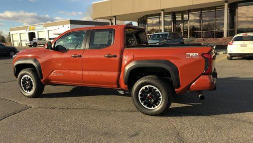 2025 Toyota Tacoma TRD Off-Road