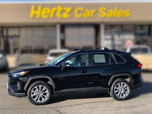 2023 Toyota RAV4 XLE Premium