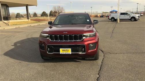 2022 Jeep Grand Cherokee Overland