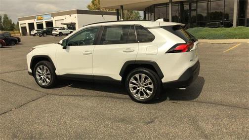 2025 Toyota RAV4 XLE Premium