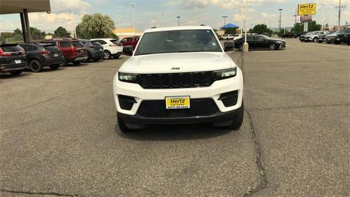 2024 Jeep Grand Cherokee Altitude