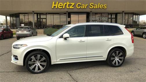 2024 Volvo XC90 B5 Plus Bright Theme
