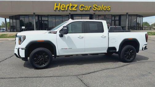 Summit White 2025 GMC Sierra 2500 AT4
