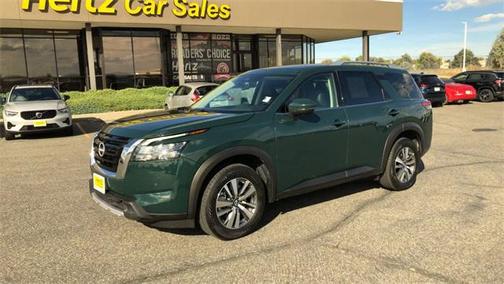 2025 Nissan Pathfinder SL 4WD